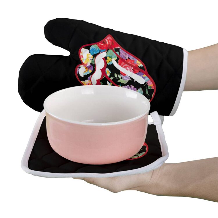 Combo 2 Oven mitts and 1 Pot-Holder