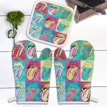 Pop Art Tongue Combo 2 Oven mitts and 1 Pot-Holder
